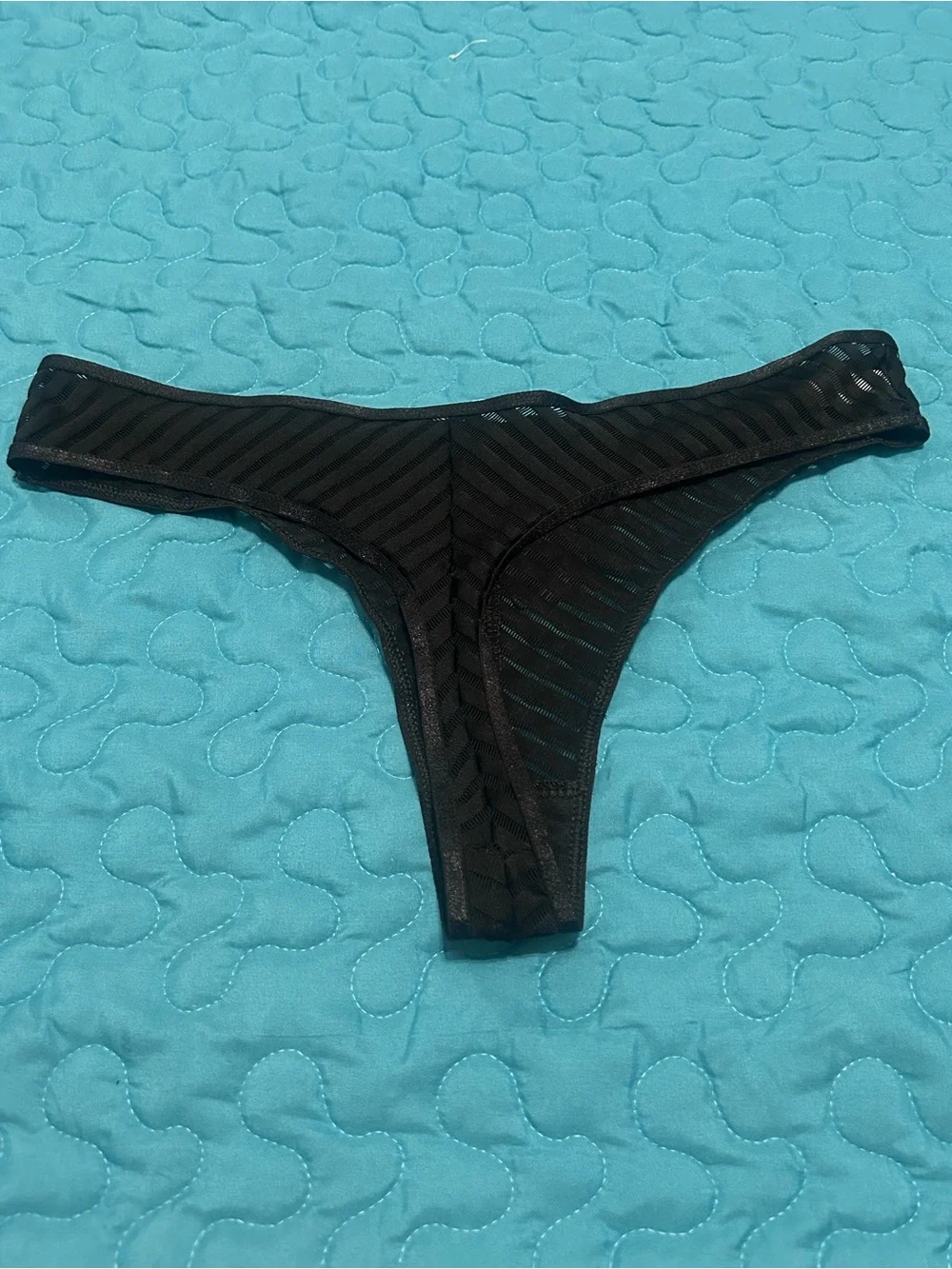 Lot of 6 Thong and Cheeky Panties NWT!!!!